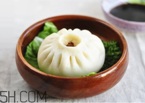 一個(gè)包子的熱量是多少 一個(gè)包子的成本多少錢 一個(gè)包子的熱量是多少 一個(gè)包子的成本多少錢