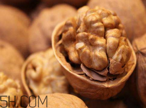 一個核桃含多少dha 一個核桃含多少鈣 一個核桃含多少dha 一個核桃含多少鈣