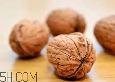 一斤核桃出多少核桃仁 一斤核桃能出多少核桃仁 一斤核桃出多少核桃仁 一斤核桃能出多少核桃仁