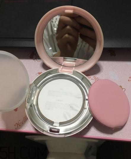 春紀(jì)新彈力氣墊霜好用嗎？春紀(jì)新彈力氣墊霜評(píng)測(cè)