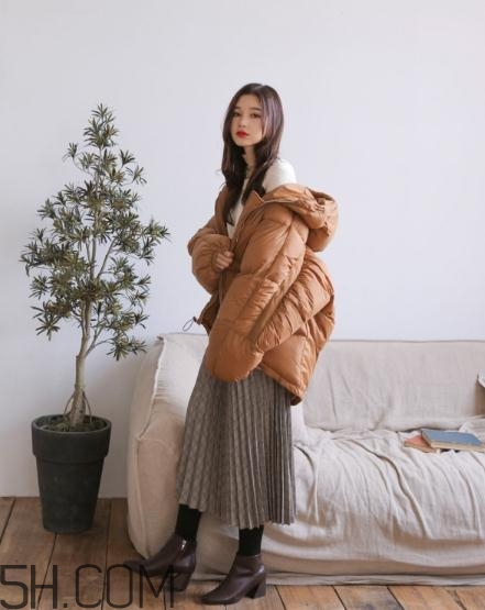 棉服搭配長裙好看嗎？棉襖搭配長裙圖片