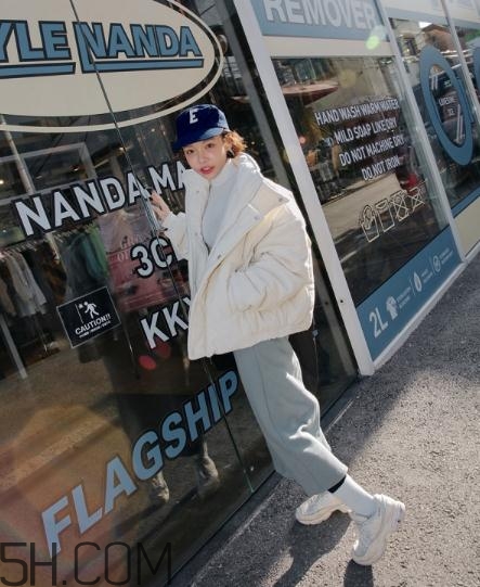 棉服搭配長裙好看嗎？棉襖搭配長裙圖片