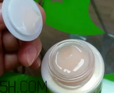 萱姿是什么牌子？萱姿化妝品是大牌子嗎哪國(guó)的？