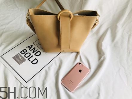 rooty包包怎么樣？rooty包包是真皮的嗎？