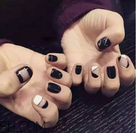 手黃做什么美甲好看？2018全新卡通可愛(ài)美甲款式