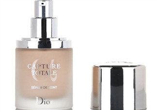 迪奧修復(fù)煥采精華粉底液遮瑕嗎？迪奧粉底液大合集