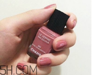 最簡單的法式美甲圖片 秋冬涂什么顏色的指甲油好看 最簡單的法式美甲圖片 秋冬涂什么顏色的指甲油好看