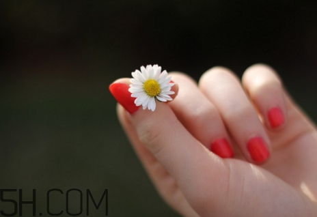 冬天如何美甲不脫色？冬天美甲要注意什么？