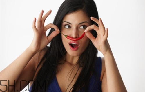 清熱降火要怎么做？清熱降火奧要吃什么好？