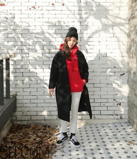 冬天白色褲子配什么鞋？冬天白色褲子搭配鞋子圖片