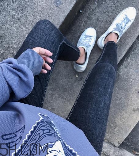 牛仔褲能用柔順劑嗎？牛仔褲可以用金紡嗎？