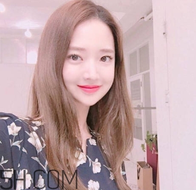 2018流行什么發(fā)色？2018流行發(fā)色