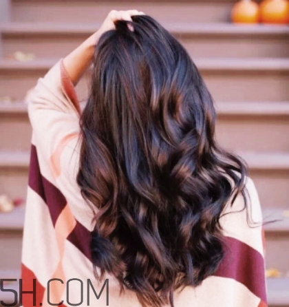 2018流行什么發(fā)色？2018流行發(fā)色