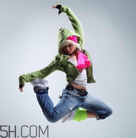 牛仔褲掉色嚴(yán)重怎么辦？牛仔褲會(huì)一直掉色嗎？