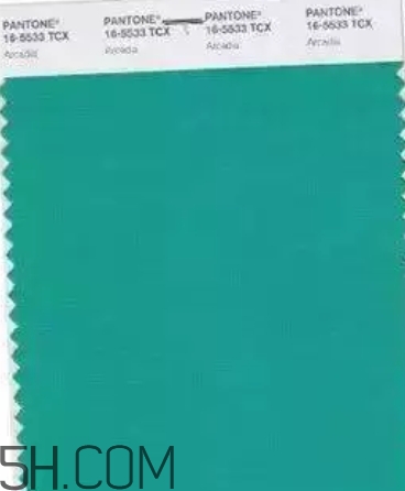 2018流行什么顏色衣服？2018流行衣服顏色搭配