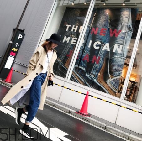 牛仔褲能用鹽水泡嗎？牛仔褲用鹽水泡多長(zhǎng)時(shí)間？