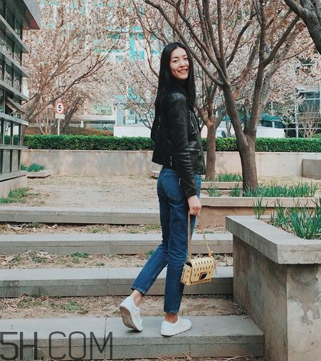 牛仔褲染色劑哪種好？牛仔褲染色不均怎么辦？