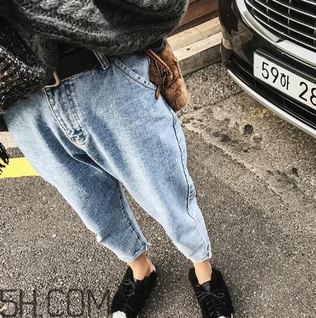 牛仔褲粘上口香糖怎么除掉？牛仔褲上的機油怎么洗掉？