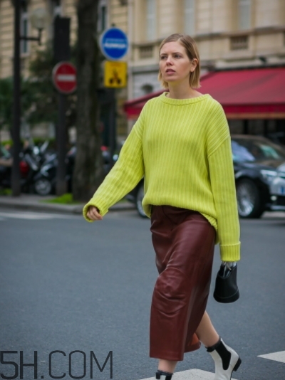 2018年流行什么毛衣？2018年流行毛衣顏色