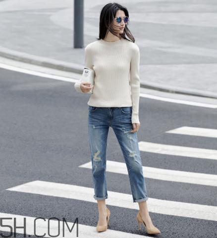 羊絨衫會(huì)扎人嗎？羊絨衫穿著扎人怎么辦？