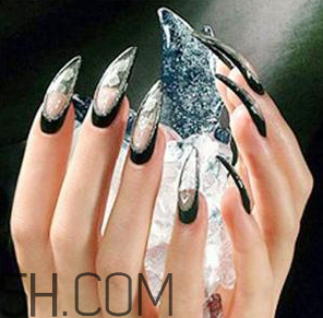 怎么判斷指甲油是否快干？水晶甲要怎么卸？