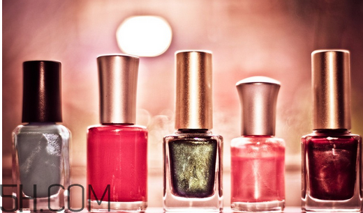 指甲油干了怎么辦？指甲油干了加酒精可以嗎？