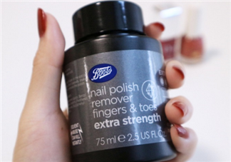 什么是指甲軟化劑？海綿式洗甲水好用嗎？