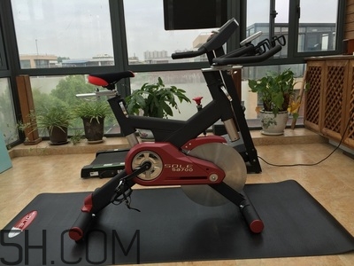 動(dòng)感單車多少錢一臺(tái)？動(dòng)感單車什么牌子比較好？