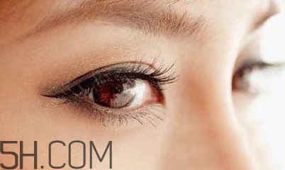 怎么紋美瞳線好看？紋美瞳線的危害