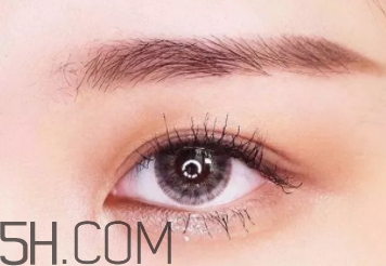 2018年流行什么眼影顏色？2018年眼影流行色