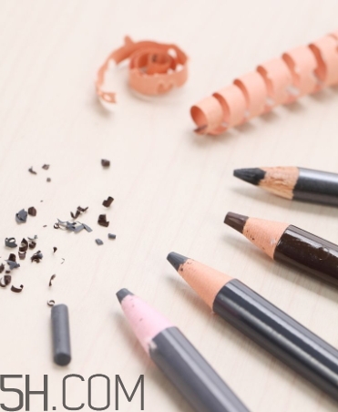 2018年眉筆哪個(gè)牌子好？2018眉筆排行前十強(qiáng)