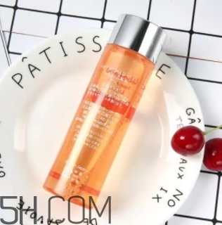 2018年爽膚水哪個牌子好？2018爽膚水前十強推薦