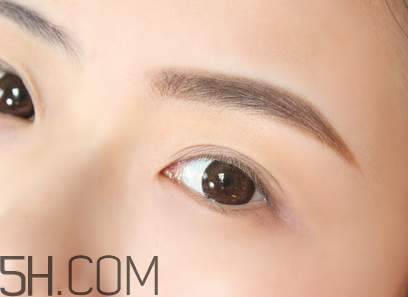 紋眉毛結(jié)痂掉了沒顏色怎么辦？半永久眉毛幾天掉痂？