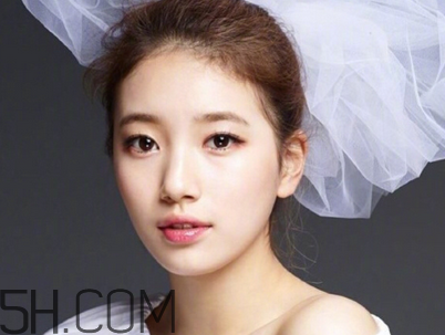 紋眉毛結(jié)痂掉了沒(méi)顏色的原因 半永久眉毛掉痂后幾天完全恢復(fù)