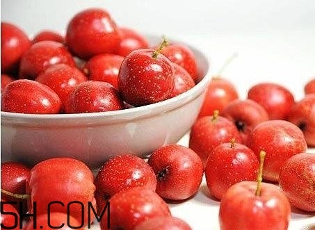 吃山楂對健康有什么好處？糖尿病人可以吃山楂嗎？