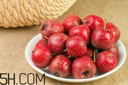 吃山楂對健康有什么好處？糖尿病人可以吃山楂嗎？