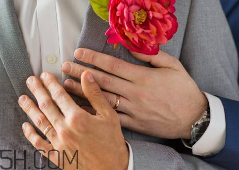 說(shuō)男的彎了什么意思 男生彎了是什么意思 說(shuō)男的彎了什么意思 男生彎了是什么意思