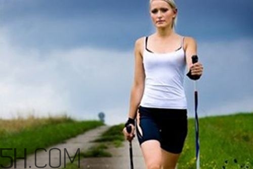 哪些食物補(bǔ)腦？補(bǔ)腦應(yīng)該注意些什么？