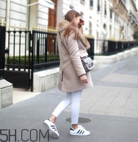 雙面羊絨大衣可以水洗嗎？雙面羊絨大衣能用洗衣機(jī)洗嗎？