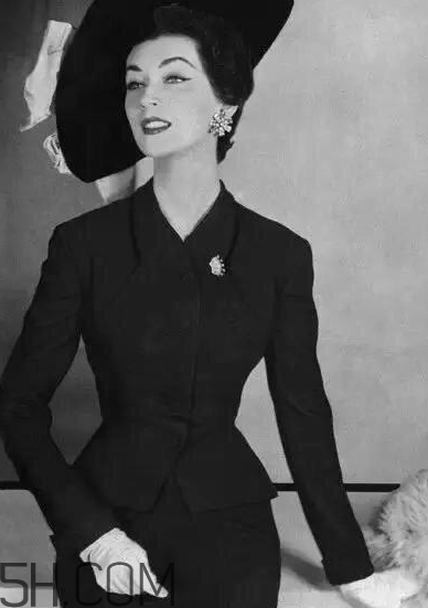 香奶奶是什么牌子？香奈兒為什么叫香奶奶