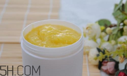 蜂王漿的營(yíng)養(yǎng)成分有哪些？怎么辨別真假蜂王漿？