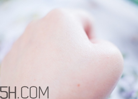 鉛筆是指什么牌子？鉛筆是什么護(hù)膚品？