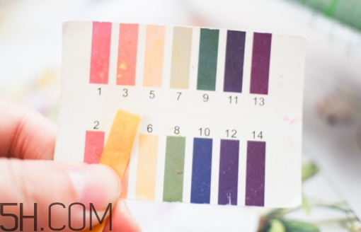 鉛筆是指什么牌子？鉛筆是什么護(hù)膚品？