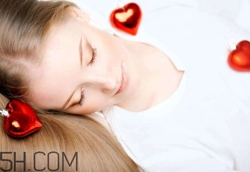 婦炎潔是酸性還是堿性？婦炎潔是什么顏色的？