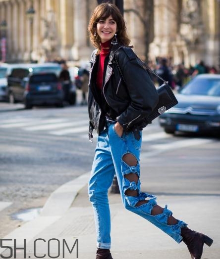 冬天破洞牛仔褲怎么搭配？破洞牛仔褲冬天怎么穿？