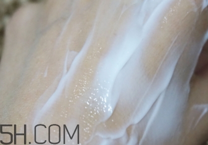 724高保濕面霜是什么？724高保濕面霜好用嗎？