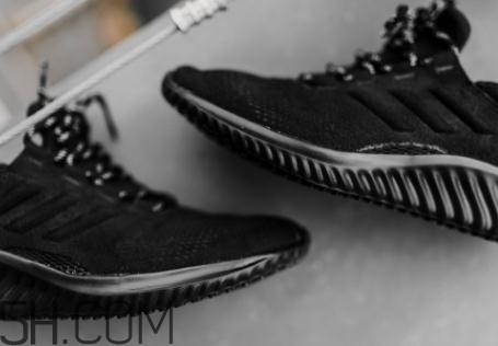 adidas alphabounce阿爾法小椰子皮質(zhì)版本什么時候發(fā)售？