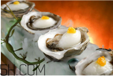 生蠔可以和苦瓜一起吃嗎？生蠔和西紅柿可以一起吃嗎？