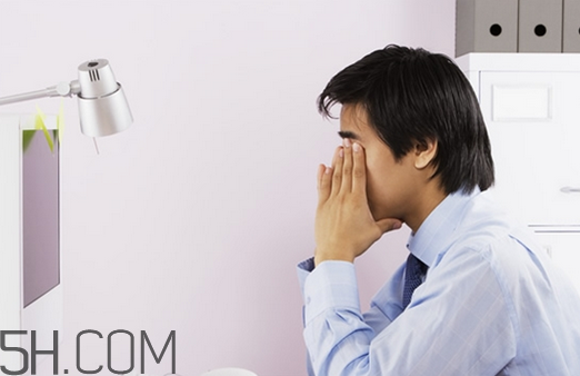 生活壓力大沒(méi)心思上班怎么辦？怎么緩解上班族的精神壓力？