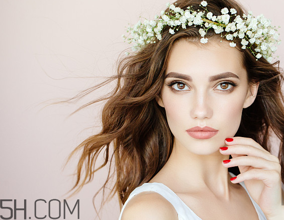 潔爾陰是中藥成分嗎？潔爾陰是純中藥嗎？